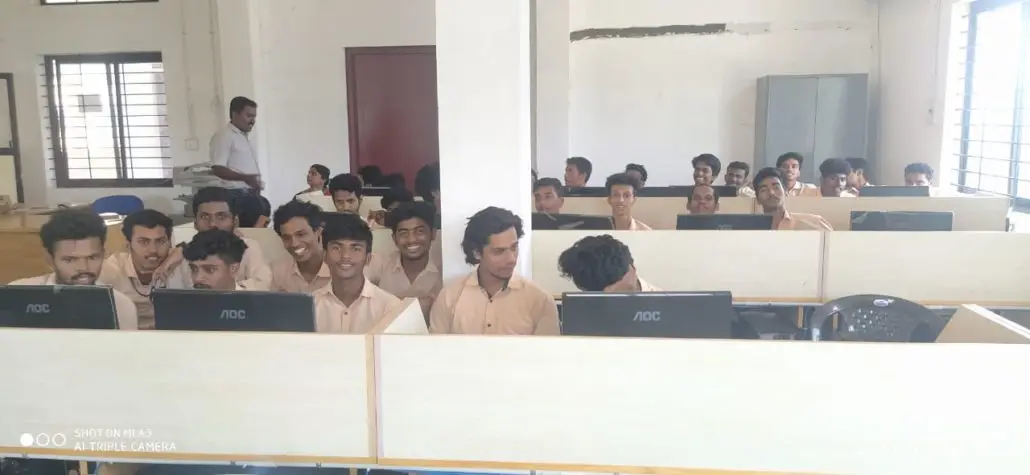 Government Polytechnic College Kaduthuruthy: campus photo 2