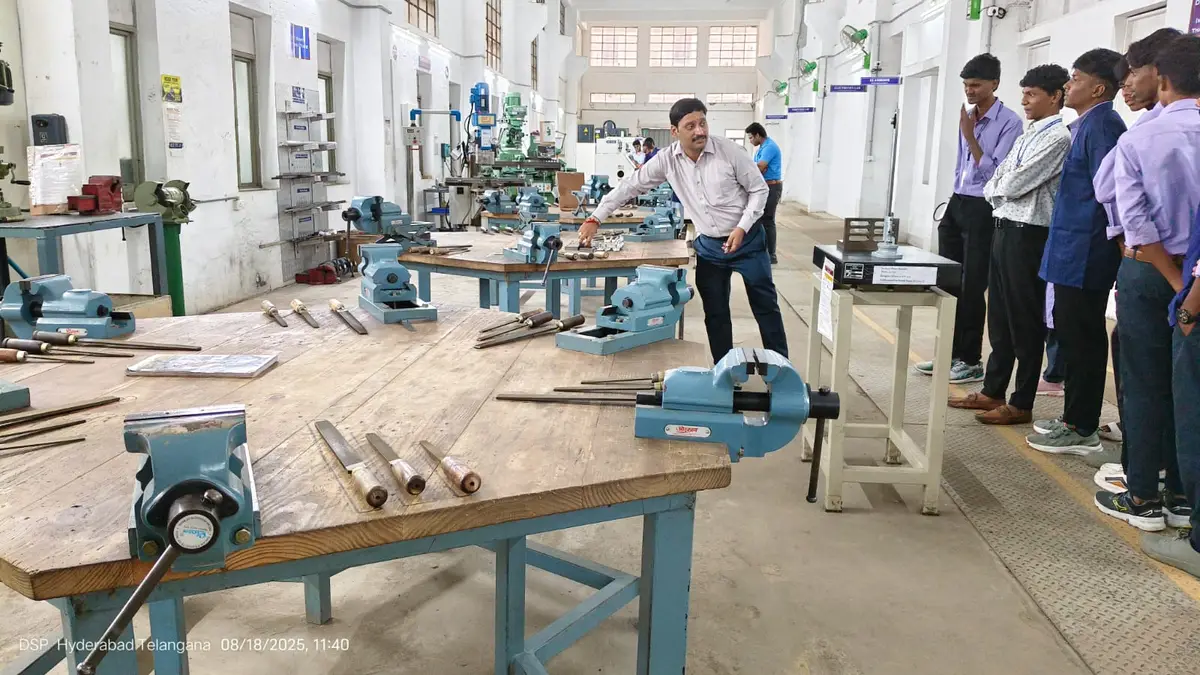 Government Polytechnic College Maheshwaram: campus photo 5