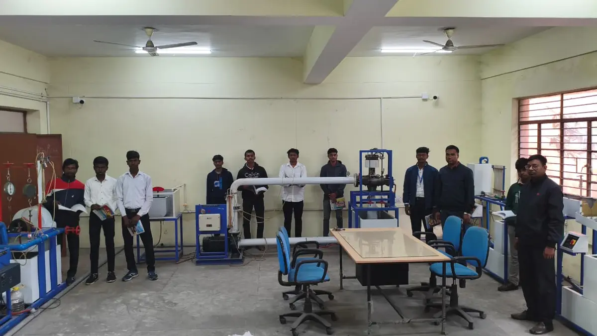 Government Polytechnic campus photo 4