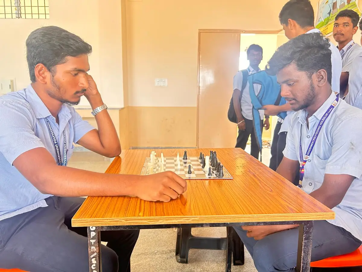 Government Polytechnic Holealur: campus photo 1