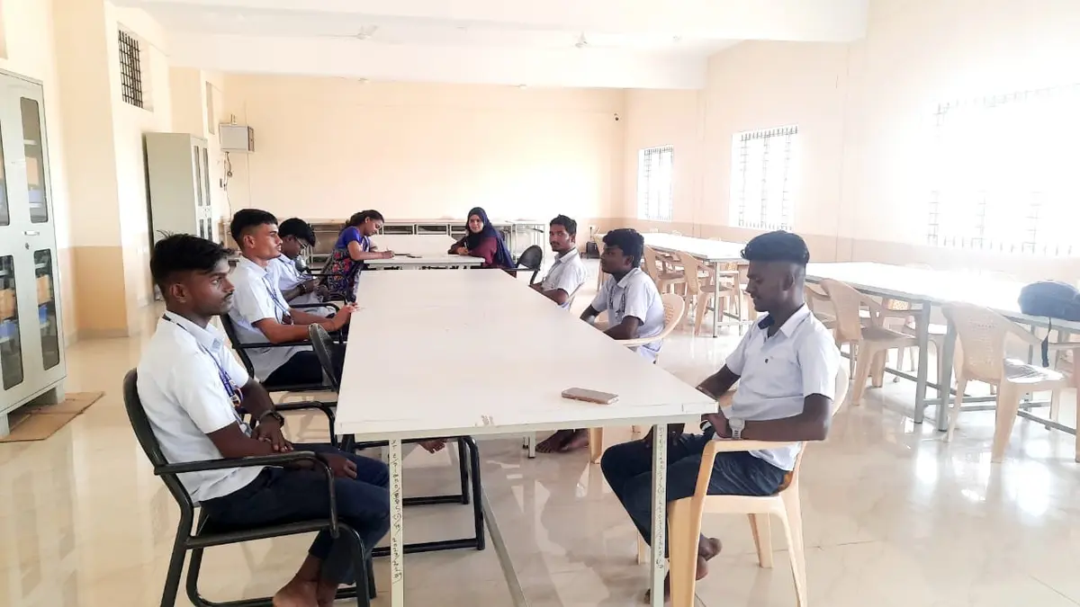 Government Polytechnic Holealur: campus photo 2