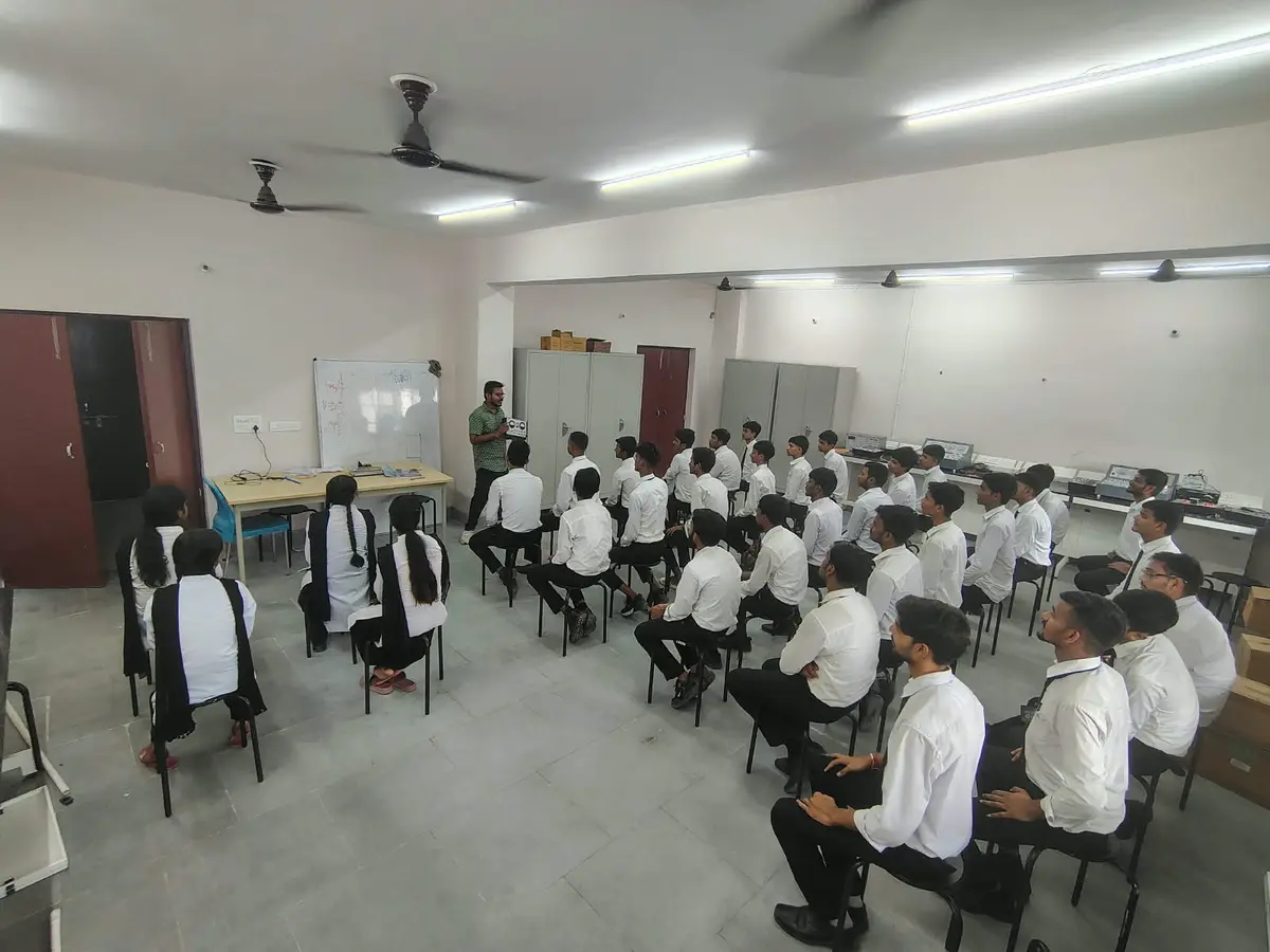 Government Polytechnic Khagaria: campus photo 5