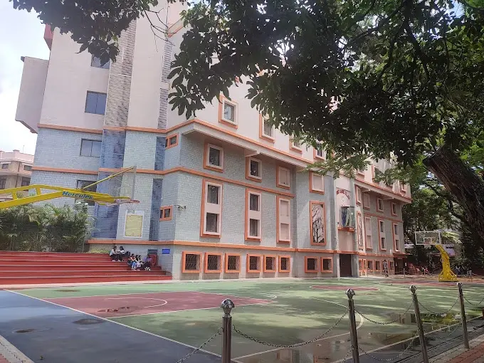 GPUCD campus photo 3