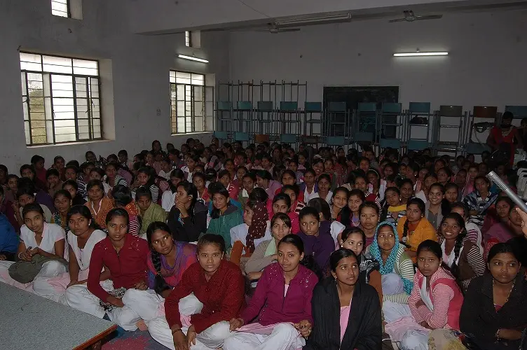 Government Veerbala Kalibai Girls College: campus photo 1