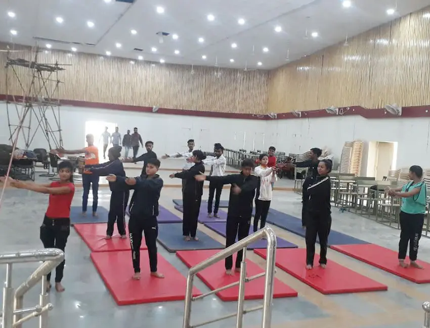 Govt. Arts and Commerce (Naveen) College campus photo 5