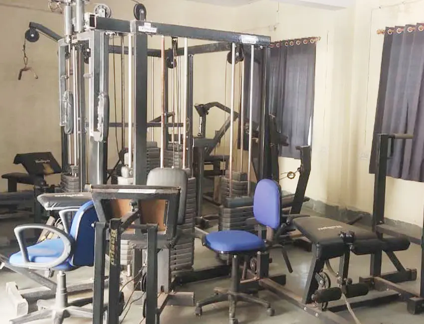 Govt. Arts and Commerce (Naveen) College campus photo 6