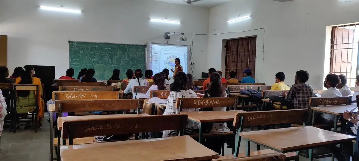 Govt. Kunj Bihari Choubey Mahavidyalaya: campus photo 5
