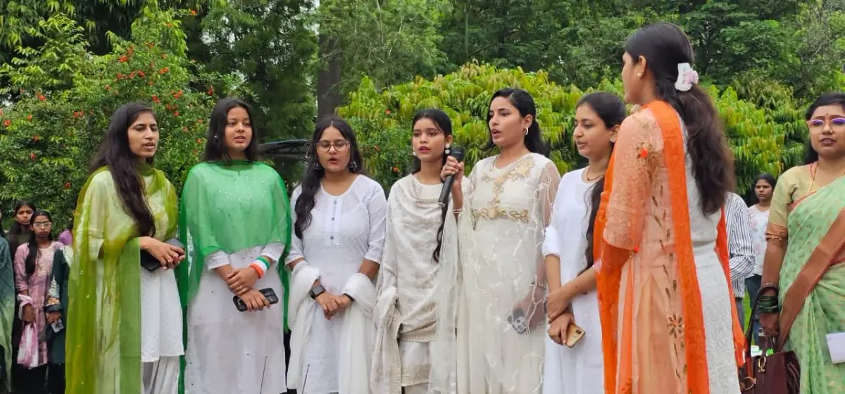 Govt. Meera Girls College: campus photo 7