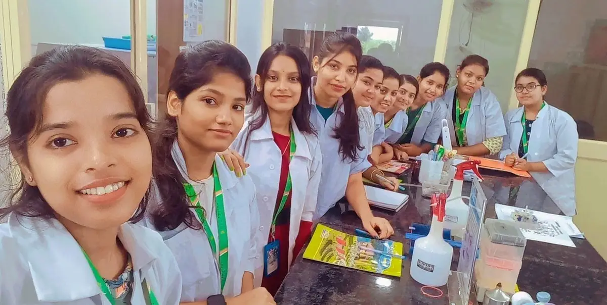 Govt. Women's College: campus photo 4
