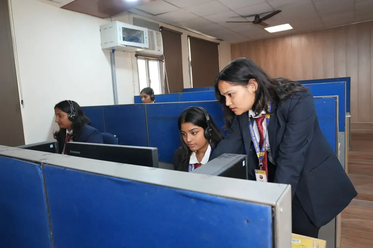 Greater Noida Institute of Management: campus photo 3
