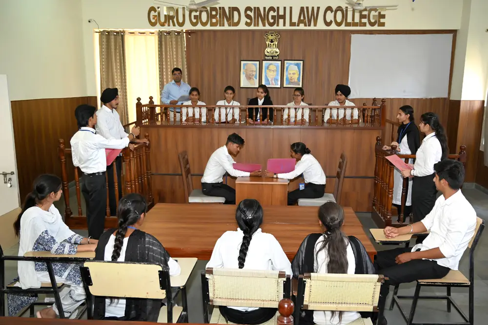 Guru Gobind Singh Law College, Giddarbaha campus photo 5