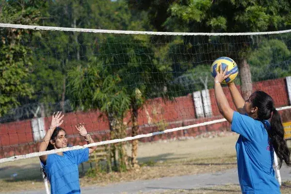 Guru Nanak College Dehradun: campus photo 7