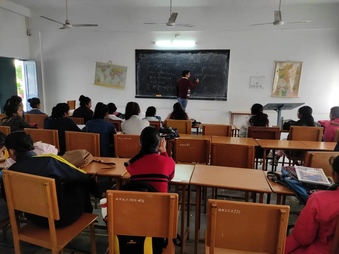 Guru Nanak Girls Post Graduate College: campus photo 1