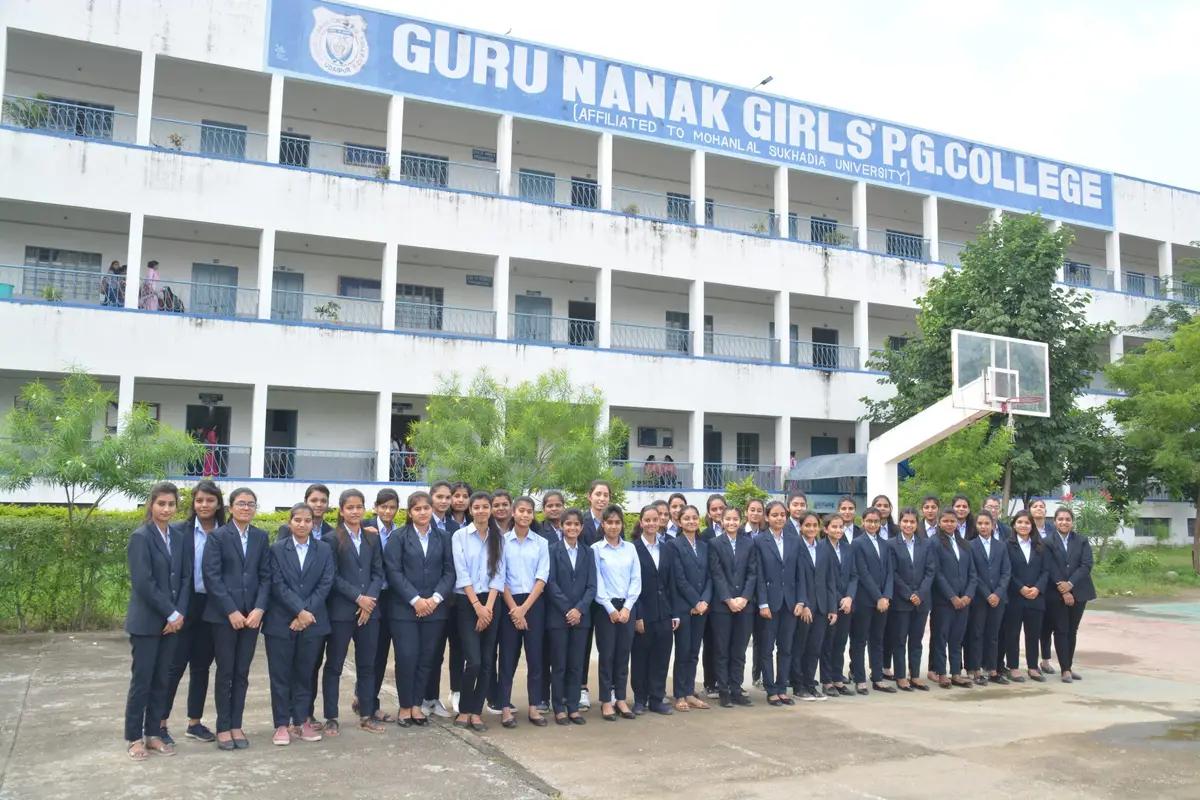 Guru Nanak Girls Post Graduate College: campus photo 4