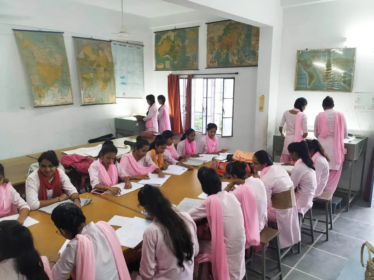 Guru Nanak Girls Post Graduate College: campus photo 7