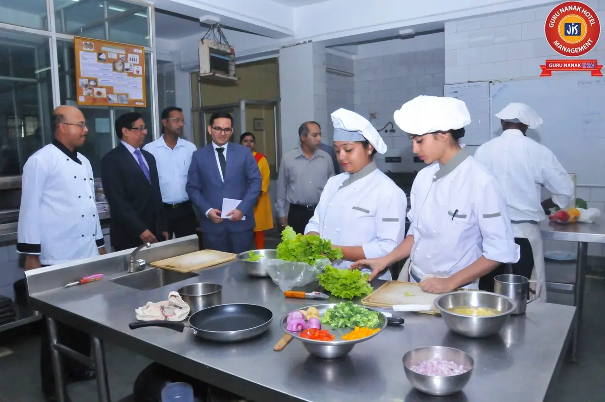 Guru Nanak Institute of Hotel Management: campus photo 2