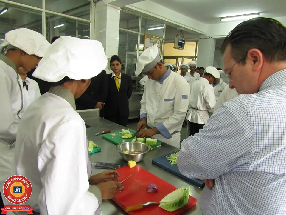 Guru Nanak Institute of Hotel Management: campus photo 6