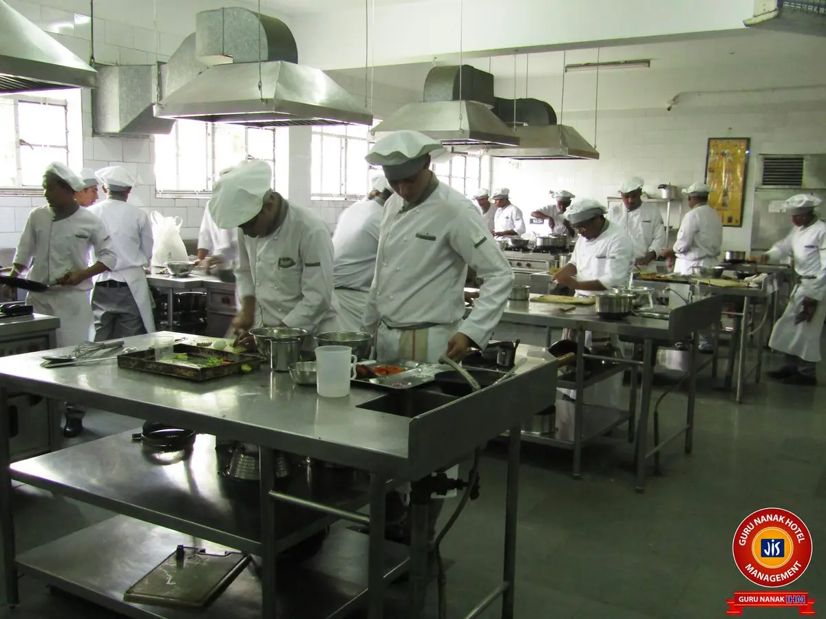 Guru Nanak Institute of Hotel Management: campus photo 4