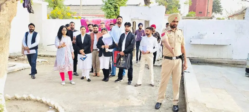 Guru Nanak Law College campus photo 5