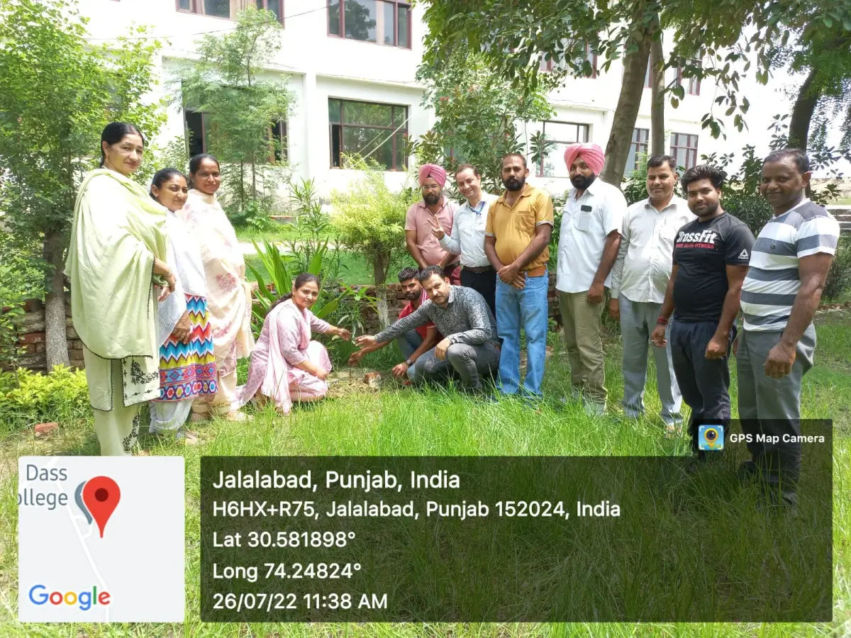 Guru Ram Dass B.Ed College, Jalalabad(W): campus photo 8