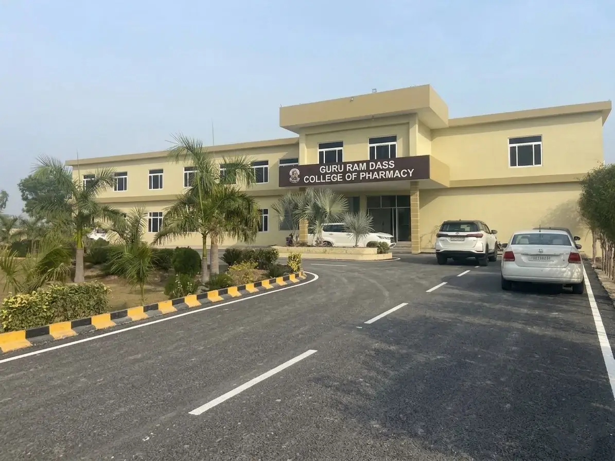 Guru Ram Dass Group of Colleges campus photo 1