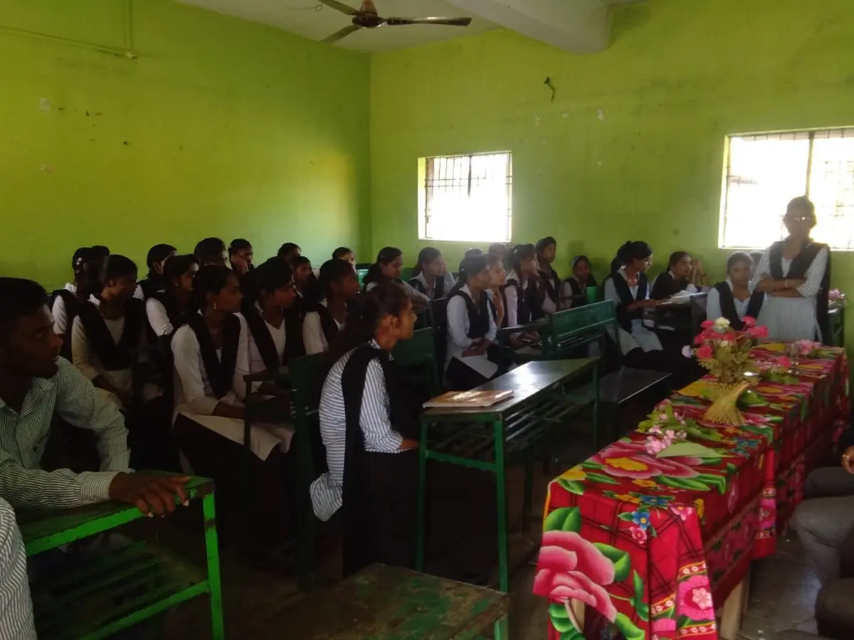 Gurukul Arts Commerce Science College campus photo 3