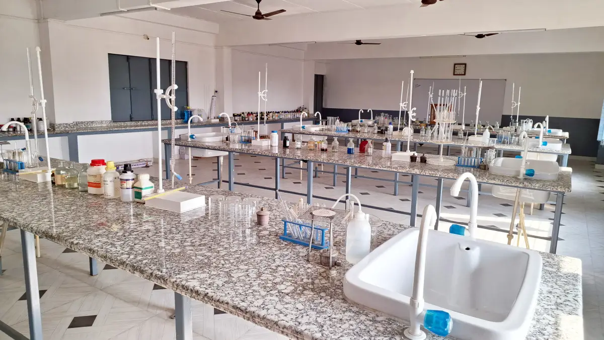 H.A. Rab Girls Degree College Jahangirabad Maunathbhanjan: campus photo 5