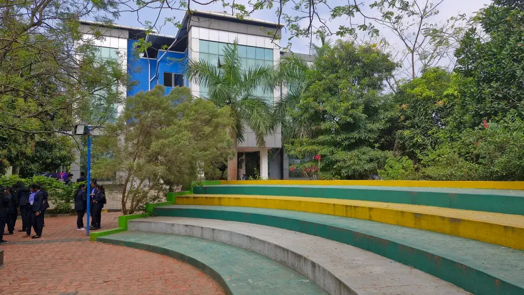 HVBSH campus photo 5