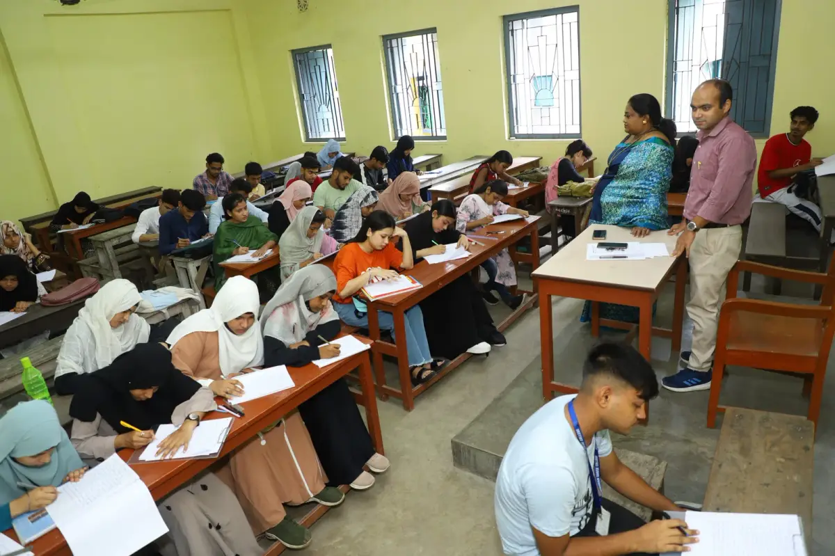 Harimohan Ghosh College: campus photo 1