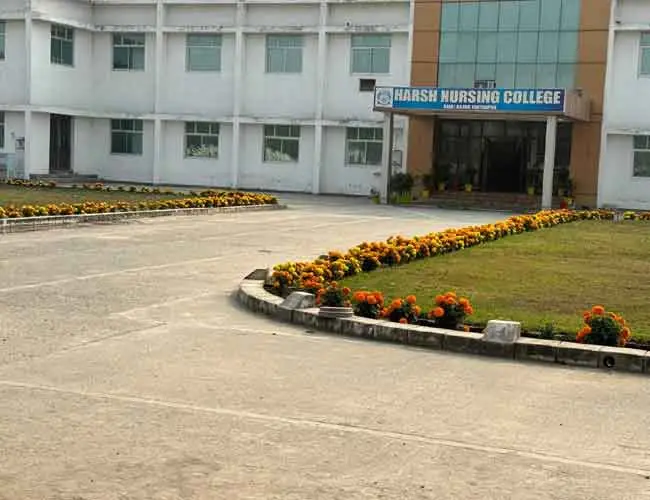 Harsh Nursing College Dehli Bazar Sultanpur: campus photo 3