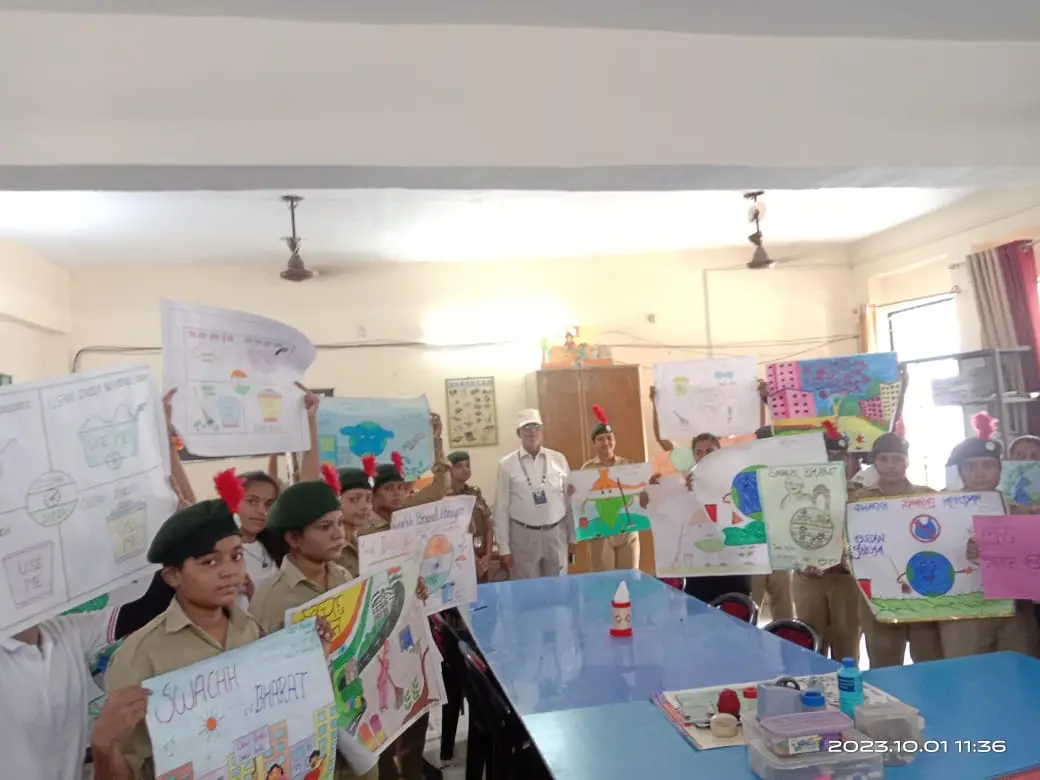 Heeralal Yadav Balika Degree College, Sarojni Nagar: campus photo 5