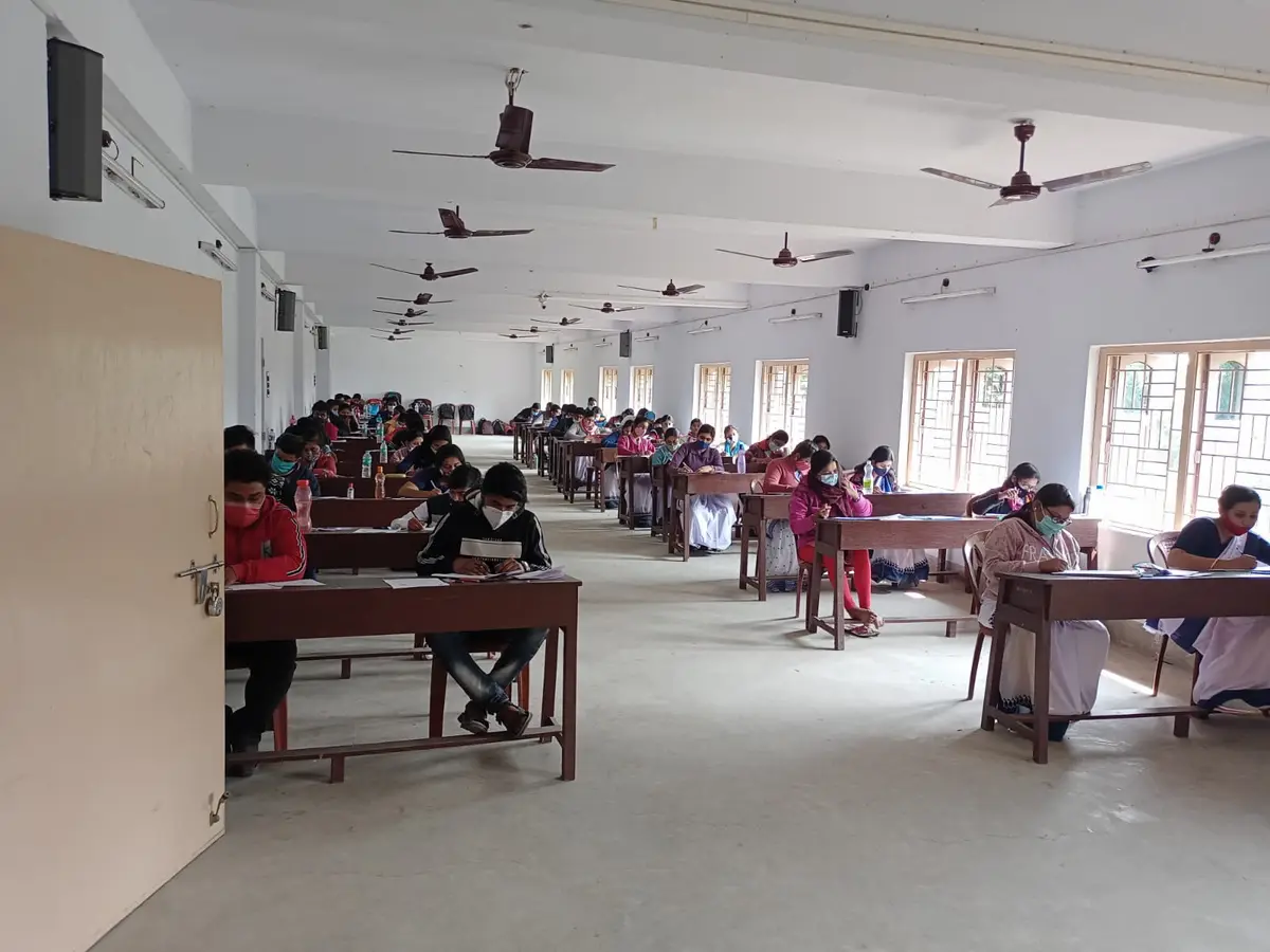 Heritage College of Education: campus photo 2