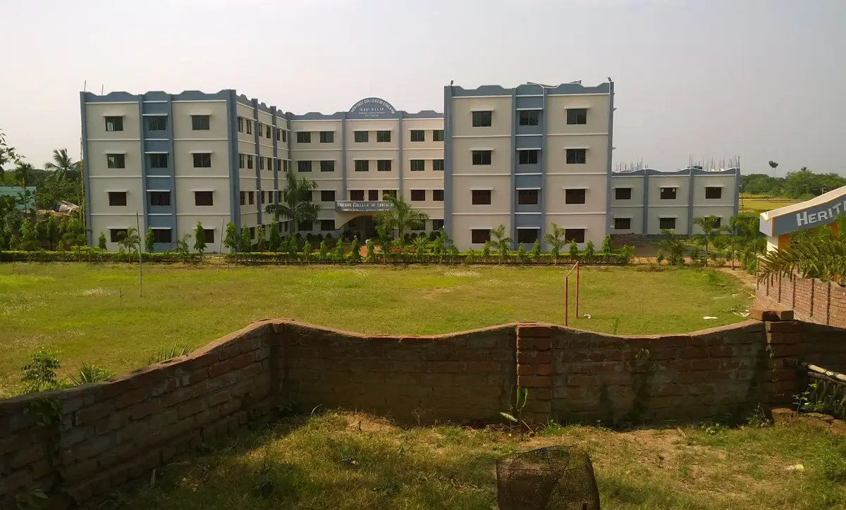 Heritage College of Education: campus photo 4
