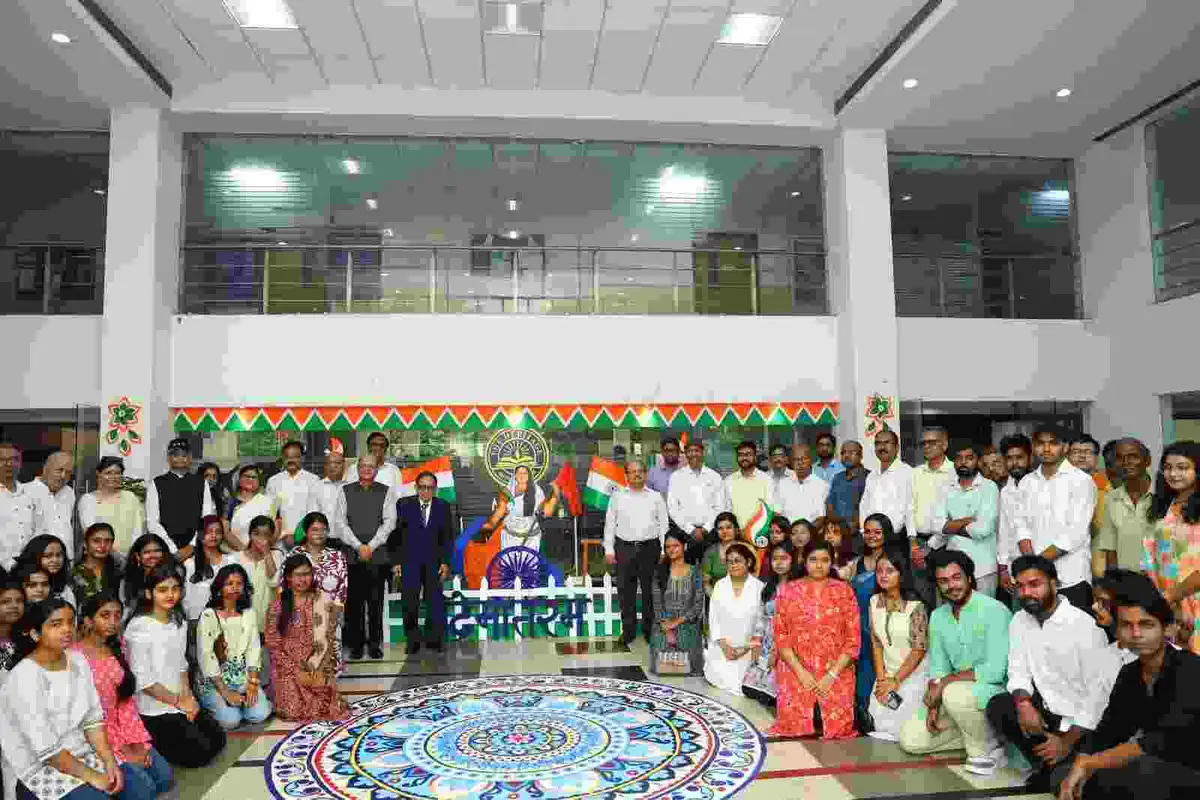 Heritage Institute of Technology 126: campus photo 7