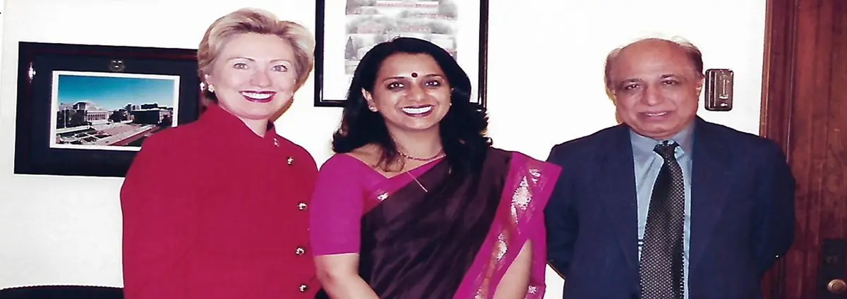 Hillary Clinton Nursing School: campus photo 3
