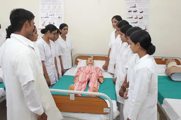 Hillary Clinton Nursing School: campus photo 8