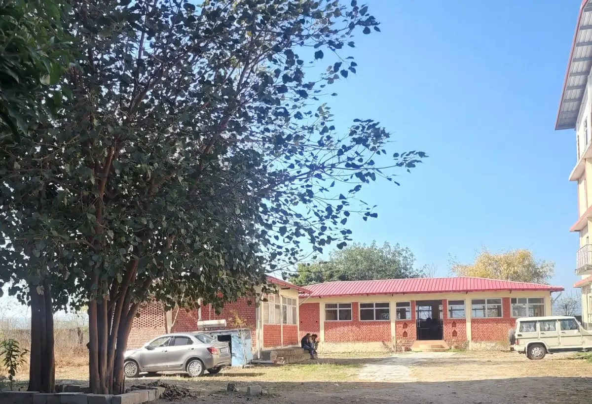Himalayiya University: campus photo 4