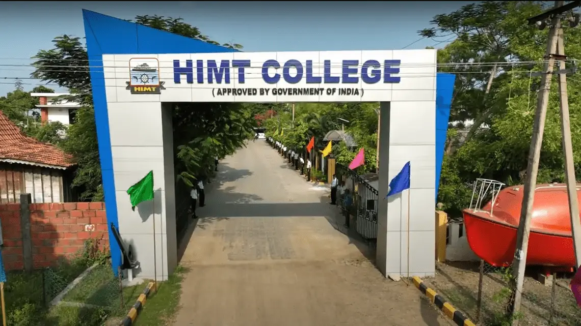 Himt College campus photo 2