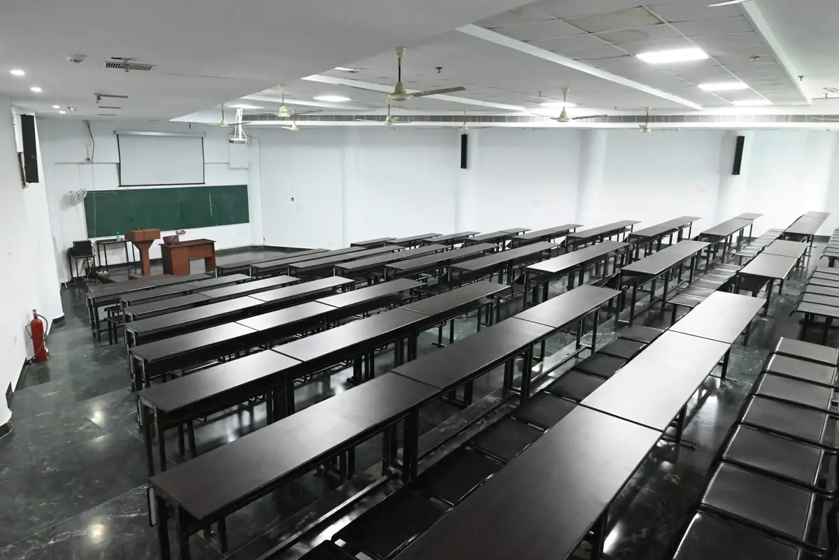 Hind Institute of Medical Sciences Ataria Sitapur: campus photo 2