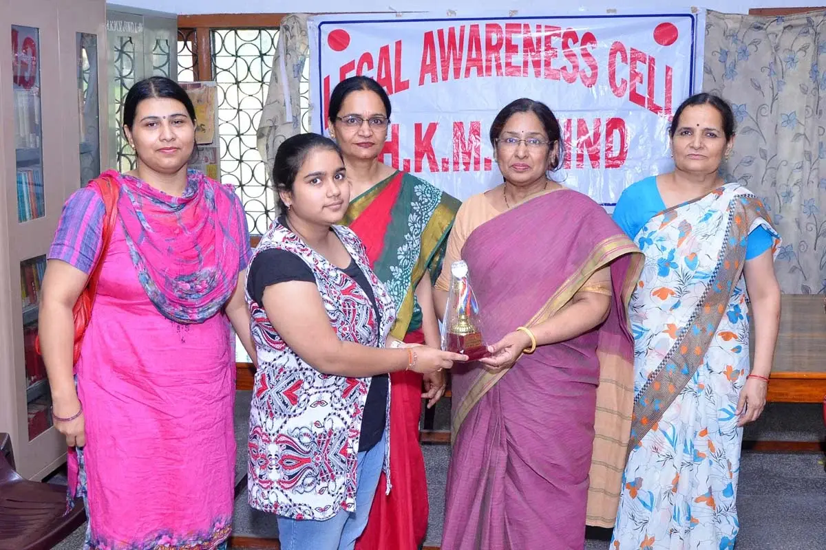 Hindu Kanya Mahavidyalaya: campus photo 6