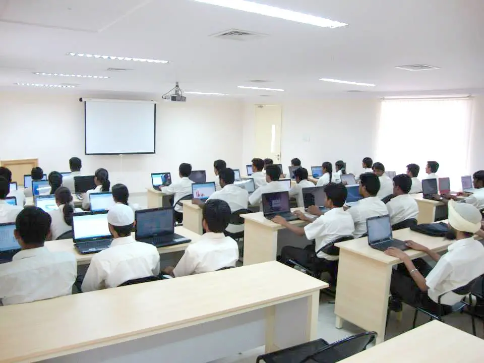 Hindustan Business School: campus photo 4