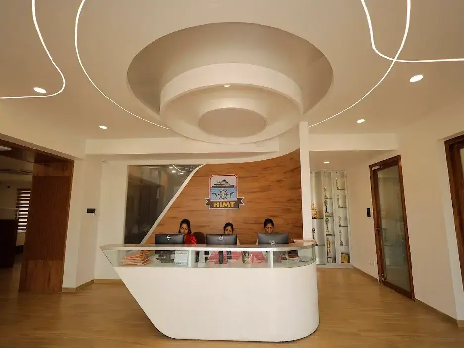 HIOMT campus photo 8