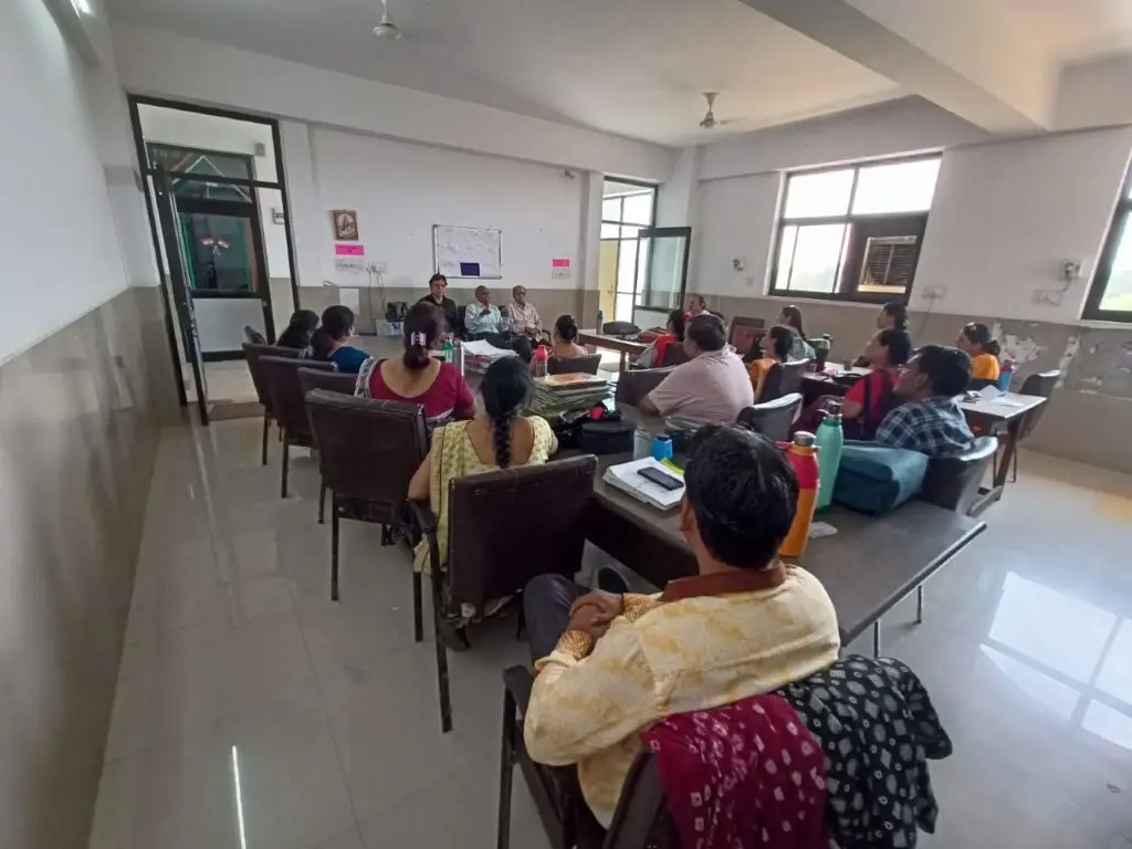 Hitkari Sahakari Mahila Shiksha Mahavidyalaya Arampura Dhakhar Kheri Teh: campus photo 7