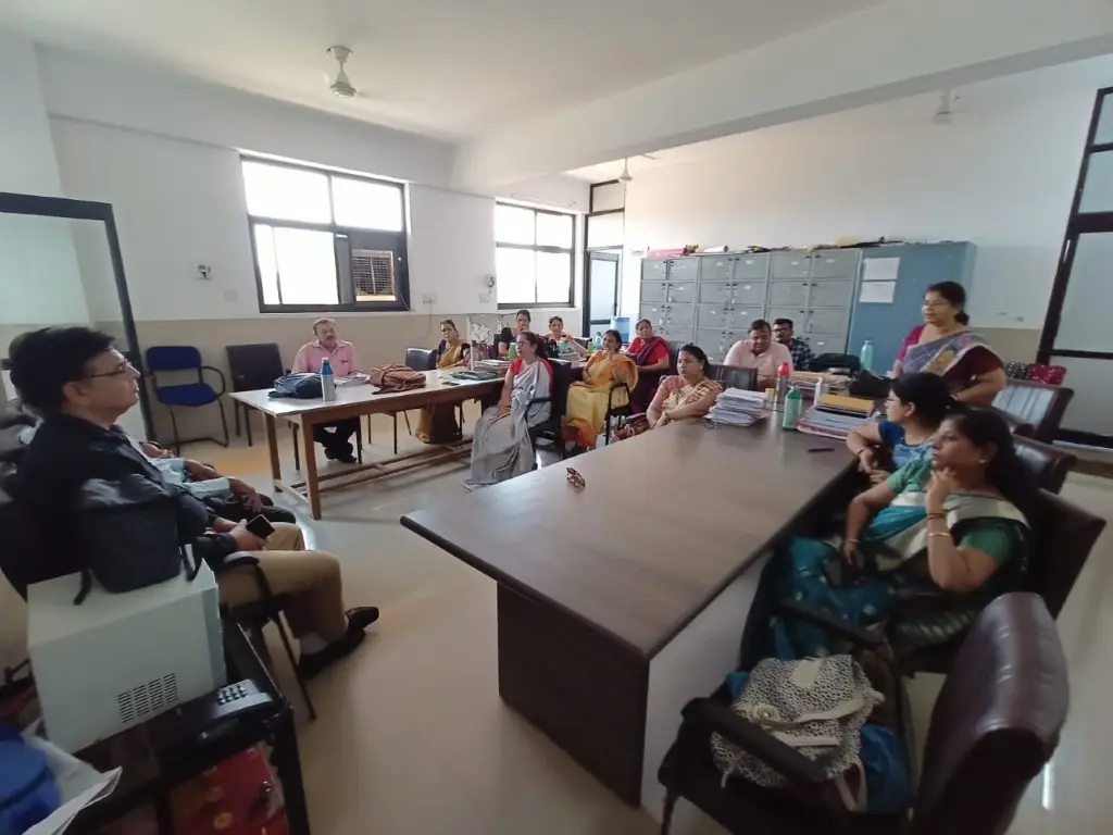 Hitkari Sahakari Mahila Shiksha Mahavidyalaya Arampura Dhakhar Kheri Teh: campus photo 3