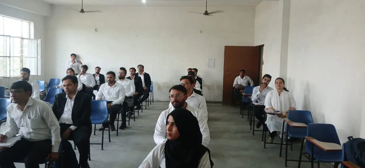 I P S Law College: campus photo 4