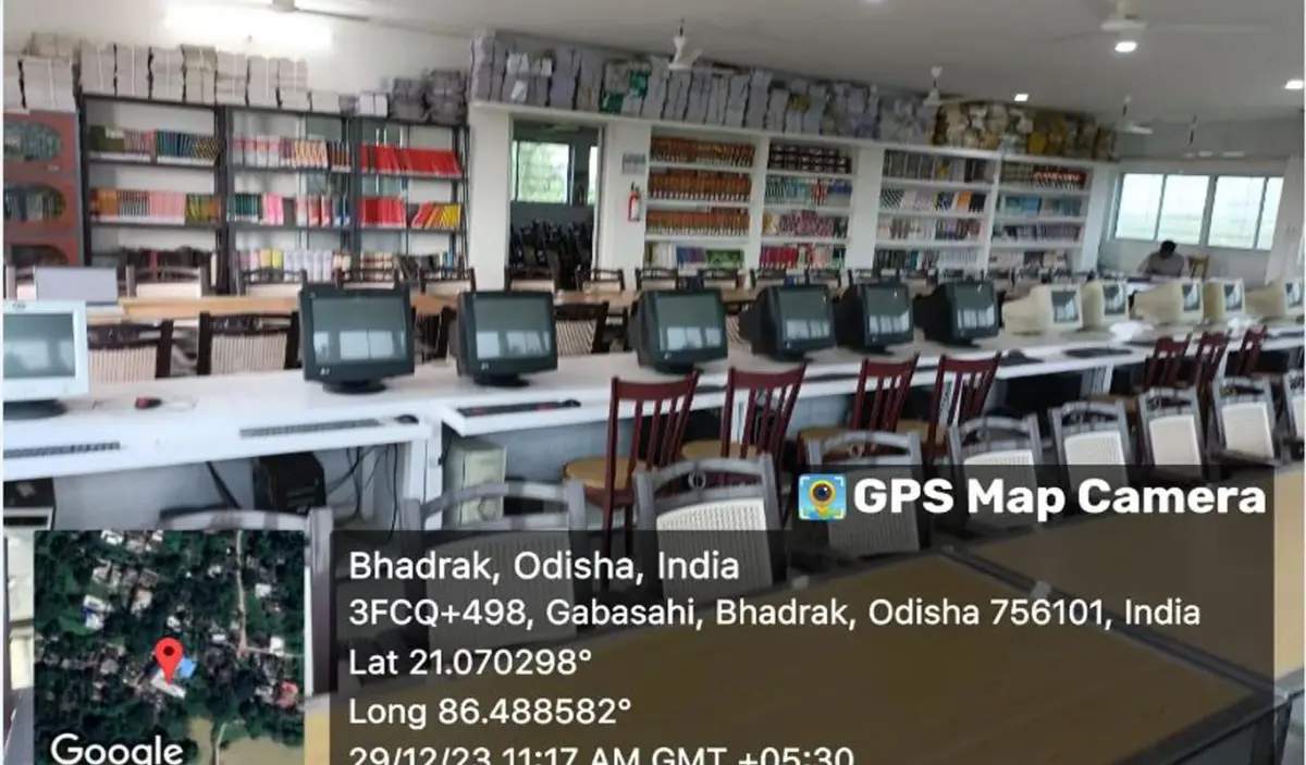 Icss College campus photo 1