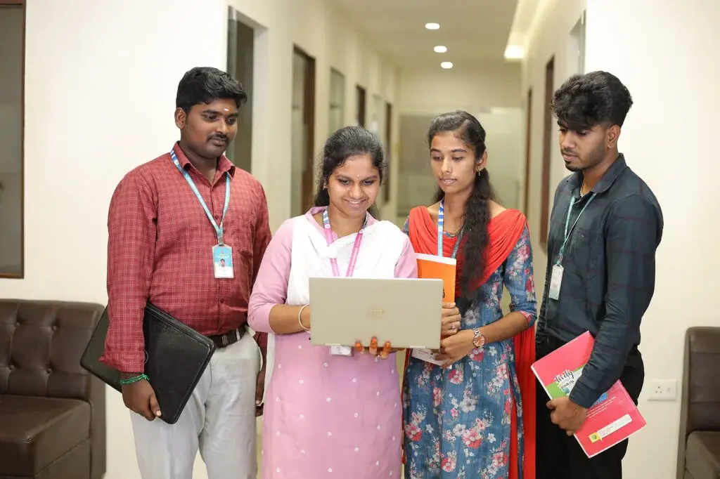 IFET College of Engineering: campus photo 8