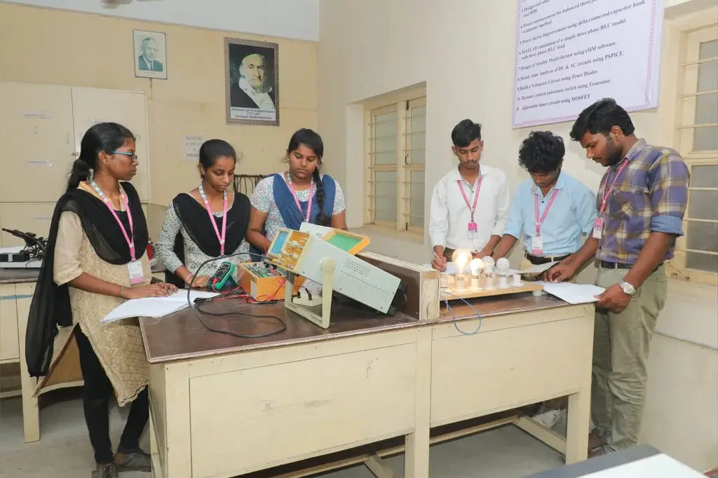 IFET College of Engineering: campus photo 3