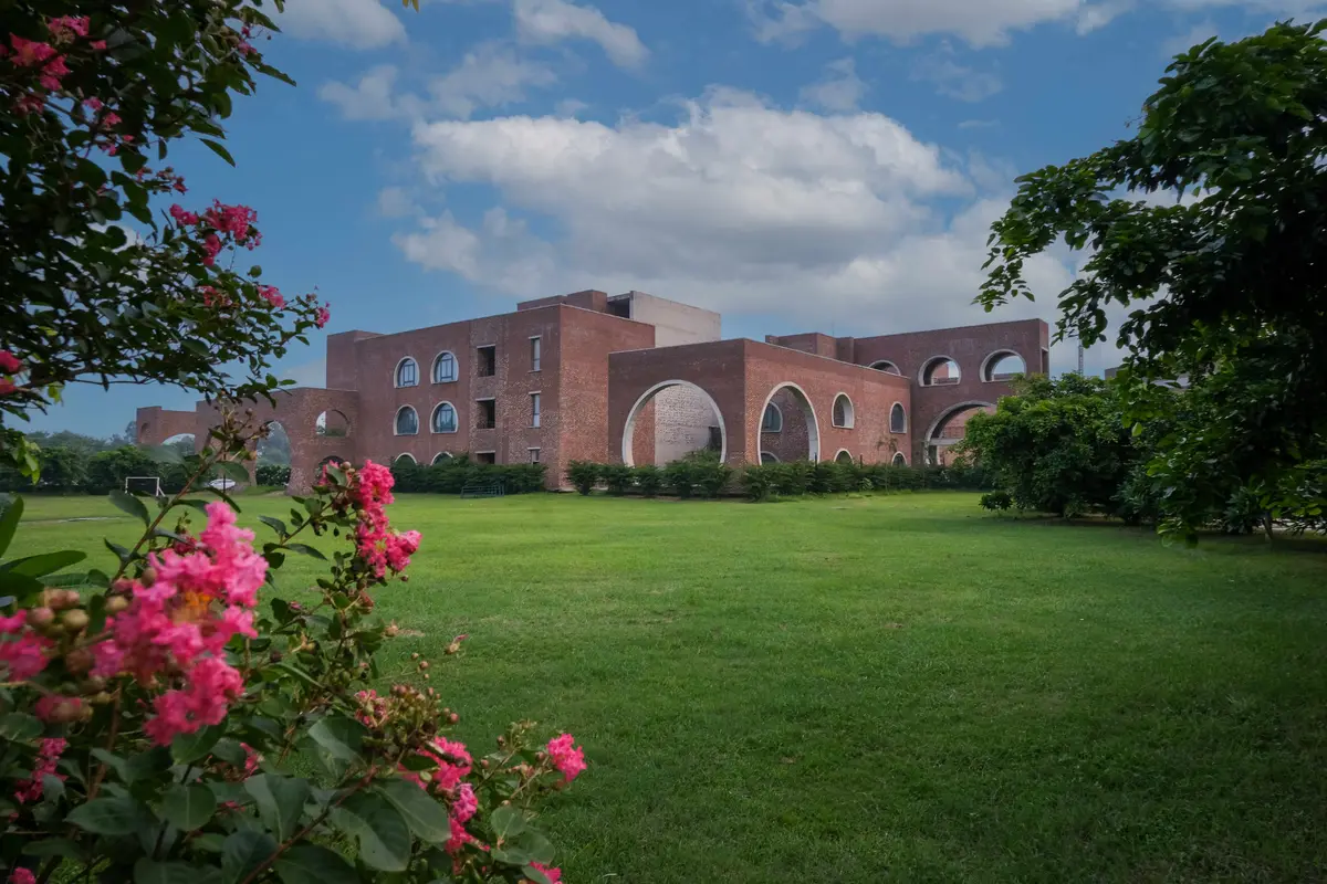 IIM campus photo 4