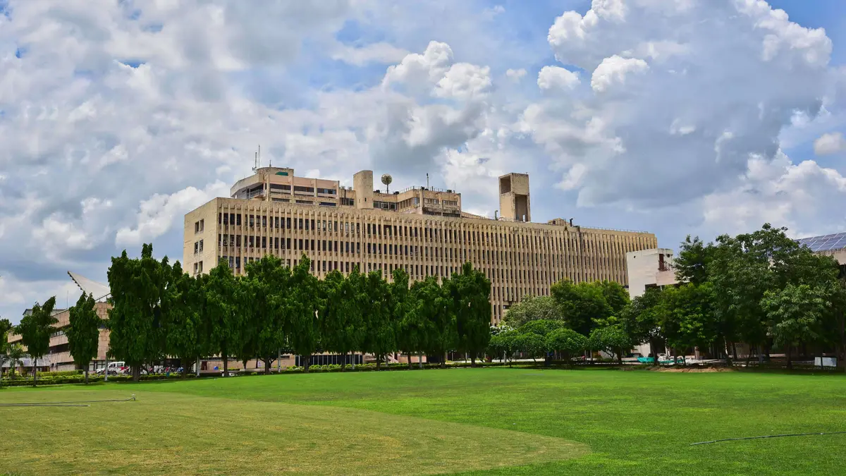 IITD campus photo 1